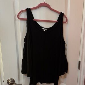 Black Sleeveless Women's Top